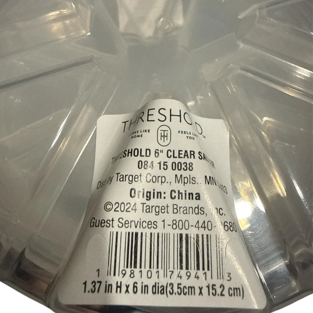 24 pcs Target Threshold Clear Plastic Saucer 6 inches NEW